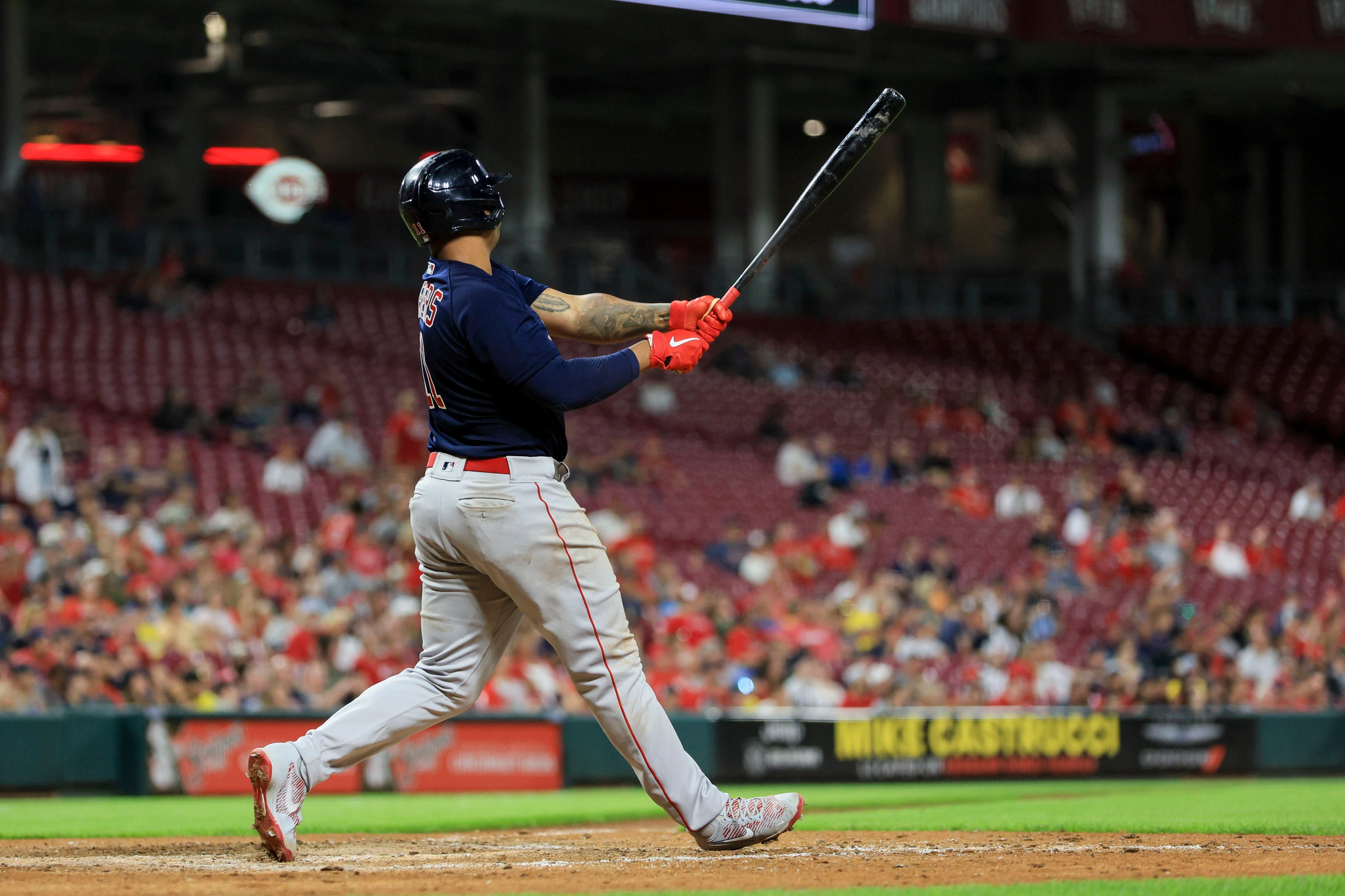 Whitlock shuts down Angels as Red Sox win third straight