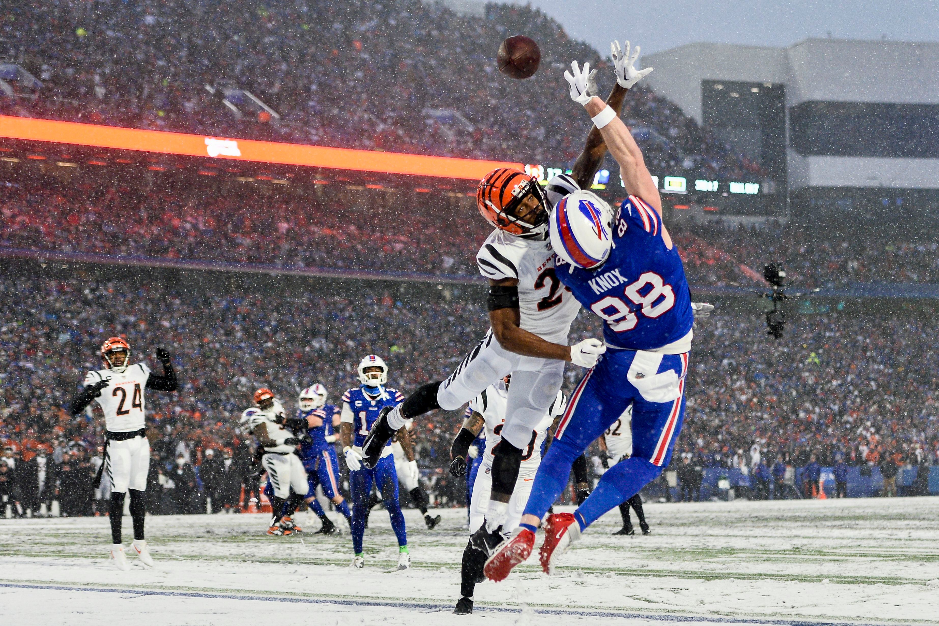 Bengals rout Bills 27-10, advance to AFC title game