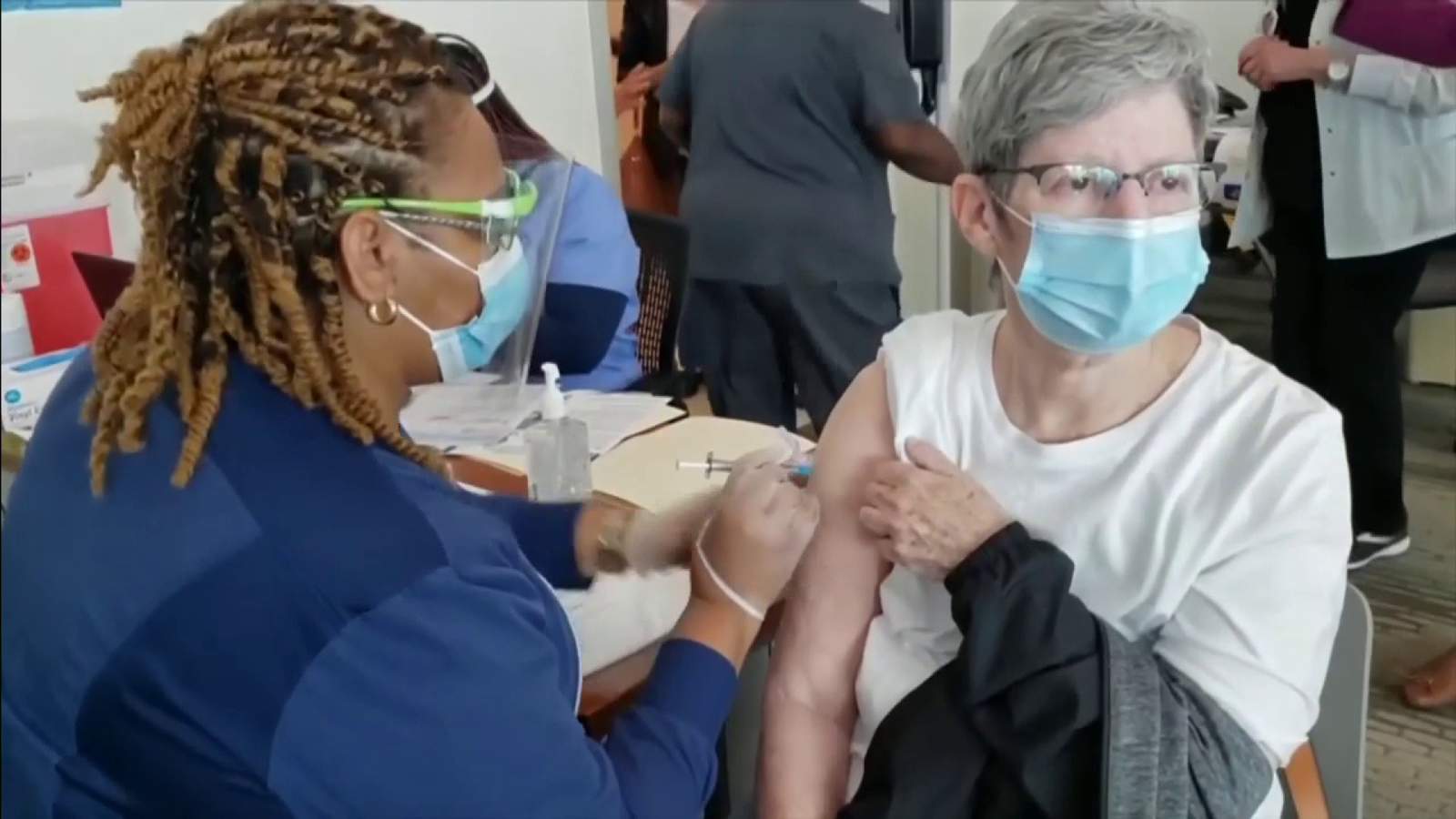 Vaccine pod opens in Polk County
