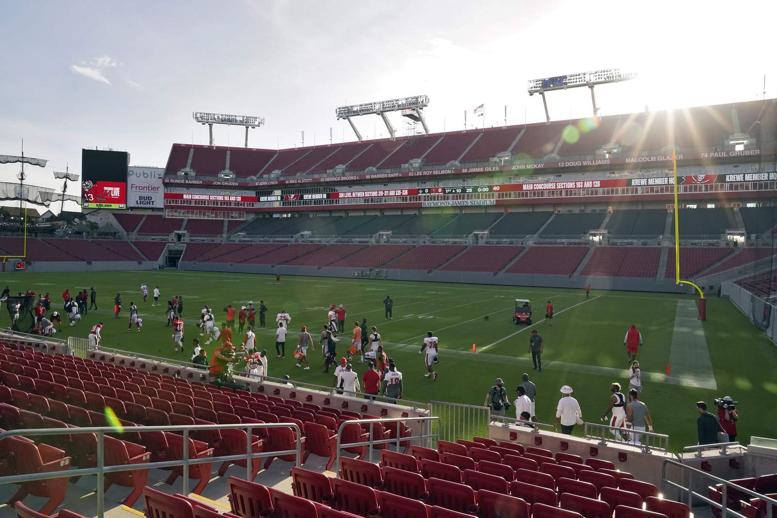 Raymond James Stadium, Pro Wrestling