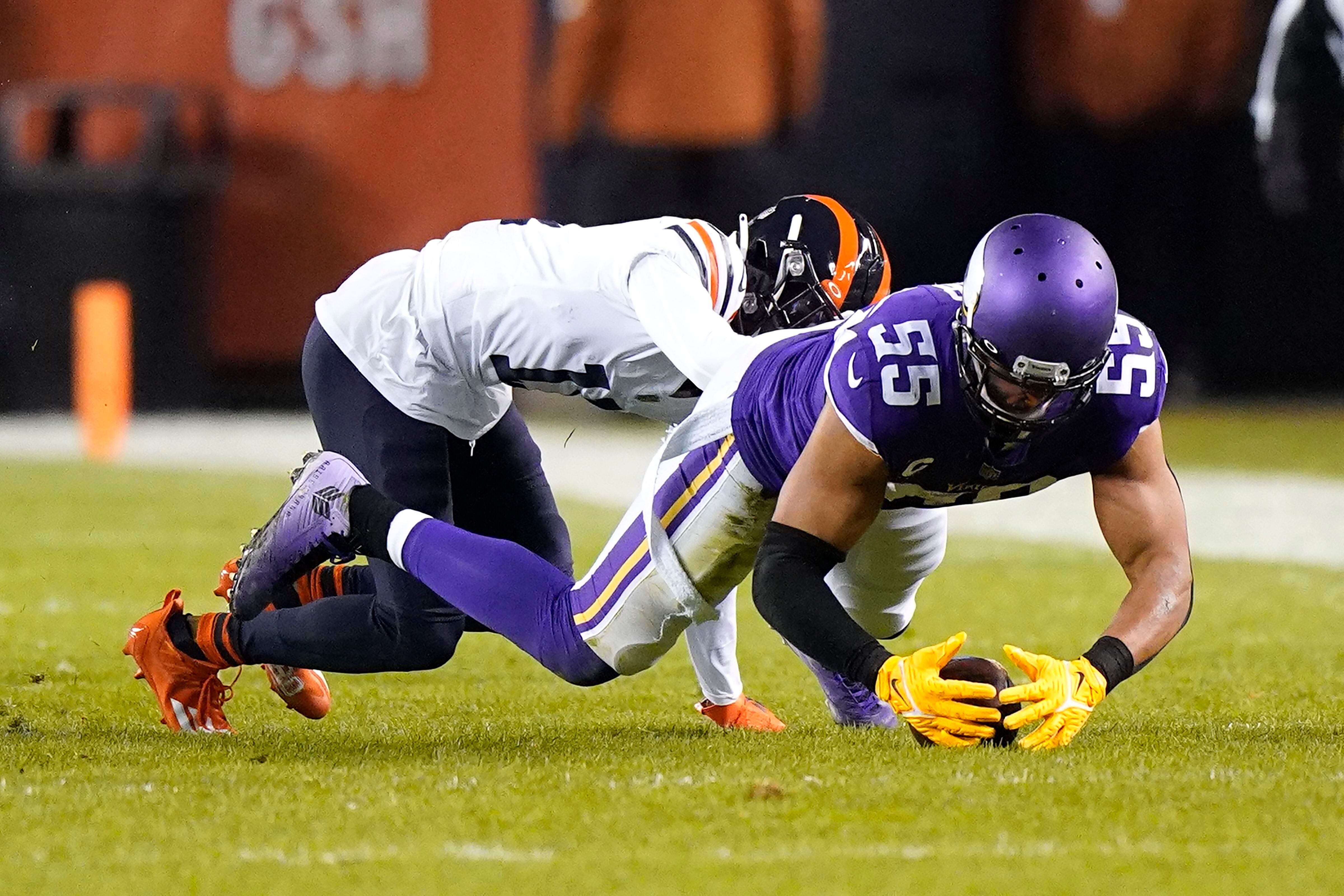 Smith-Marsette's late mistakes hurt Bears in loss to Vikings