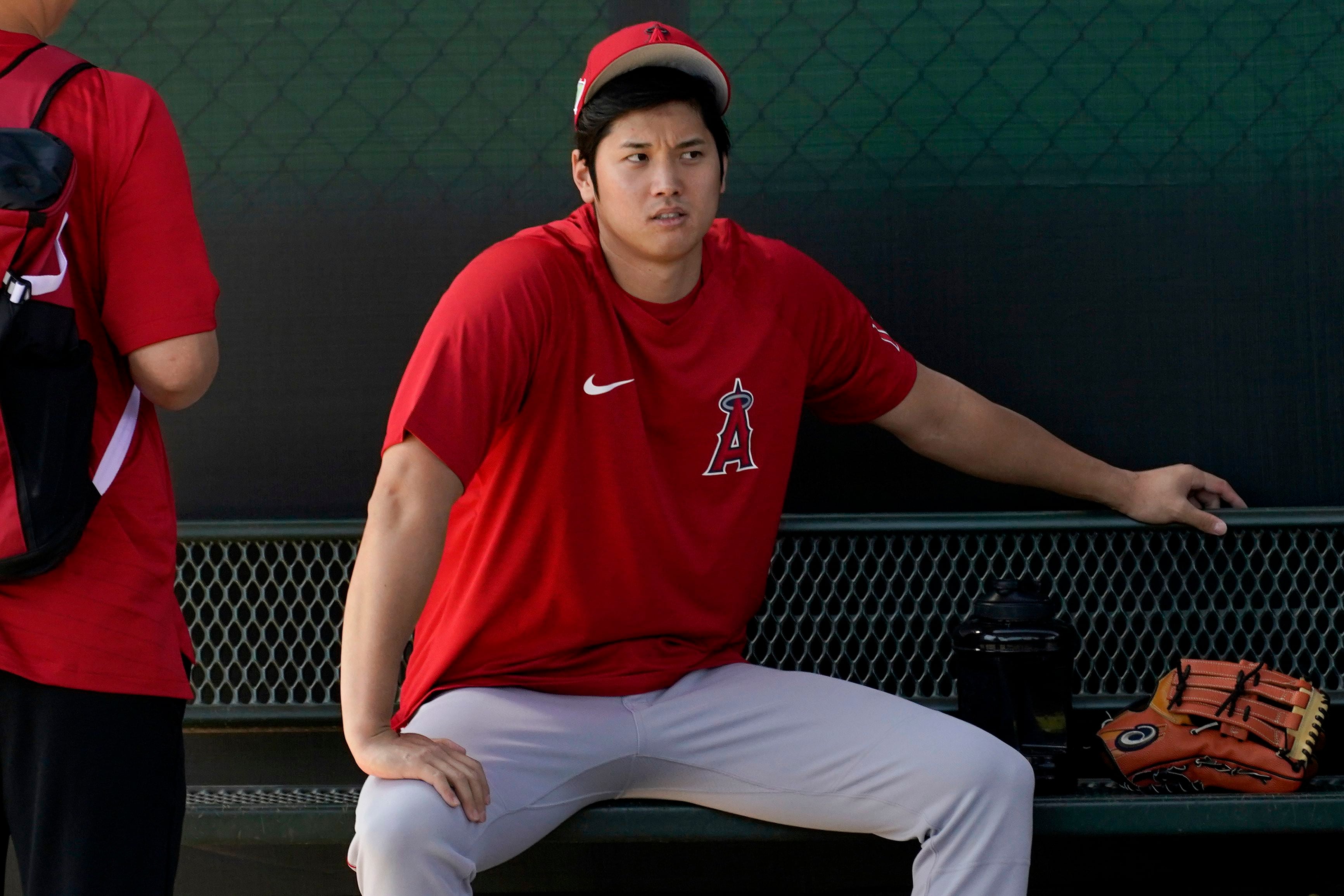 Shohei Ohtani looks absolutely ripped in spring training photo