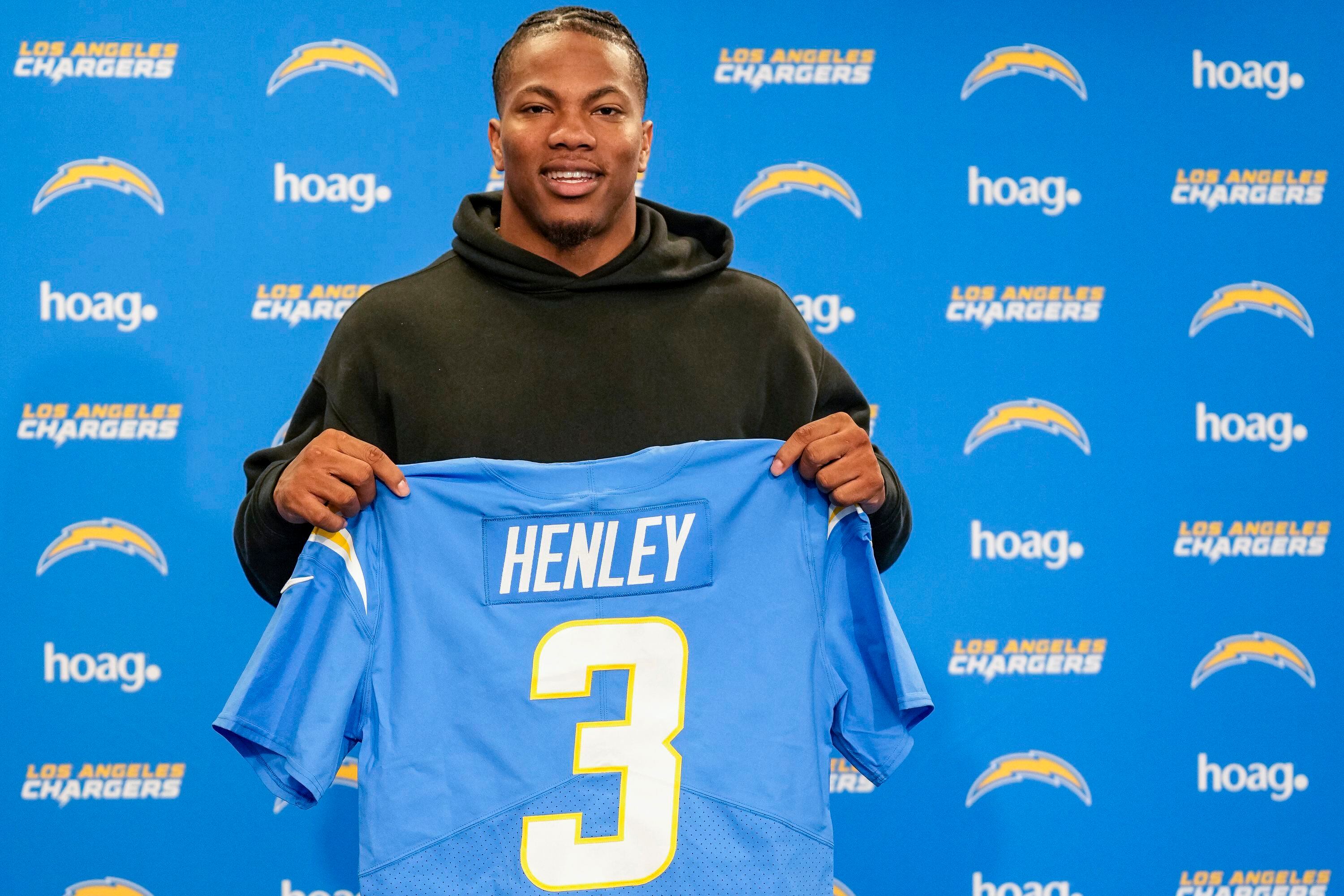 Los Angeles Chargers linebacker Daiyan Henley (0) walks off the field after  the NFL football team's rookie minicamp Friday, May 12, 2023, in Costa  Mesa, Calif. (AP Photo/Jae C. Hong Stock Photo - Alamy