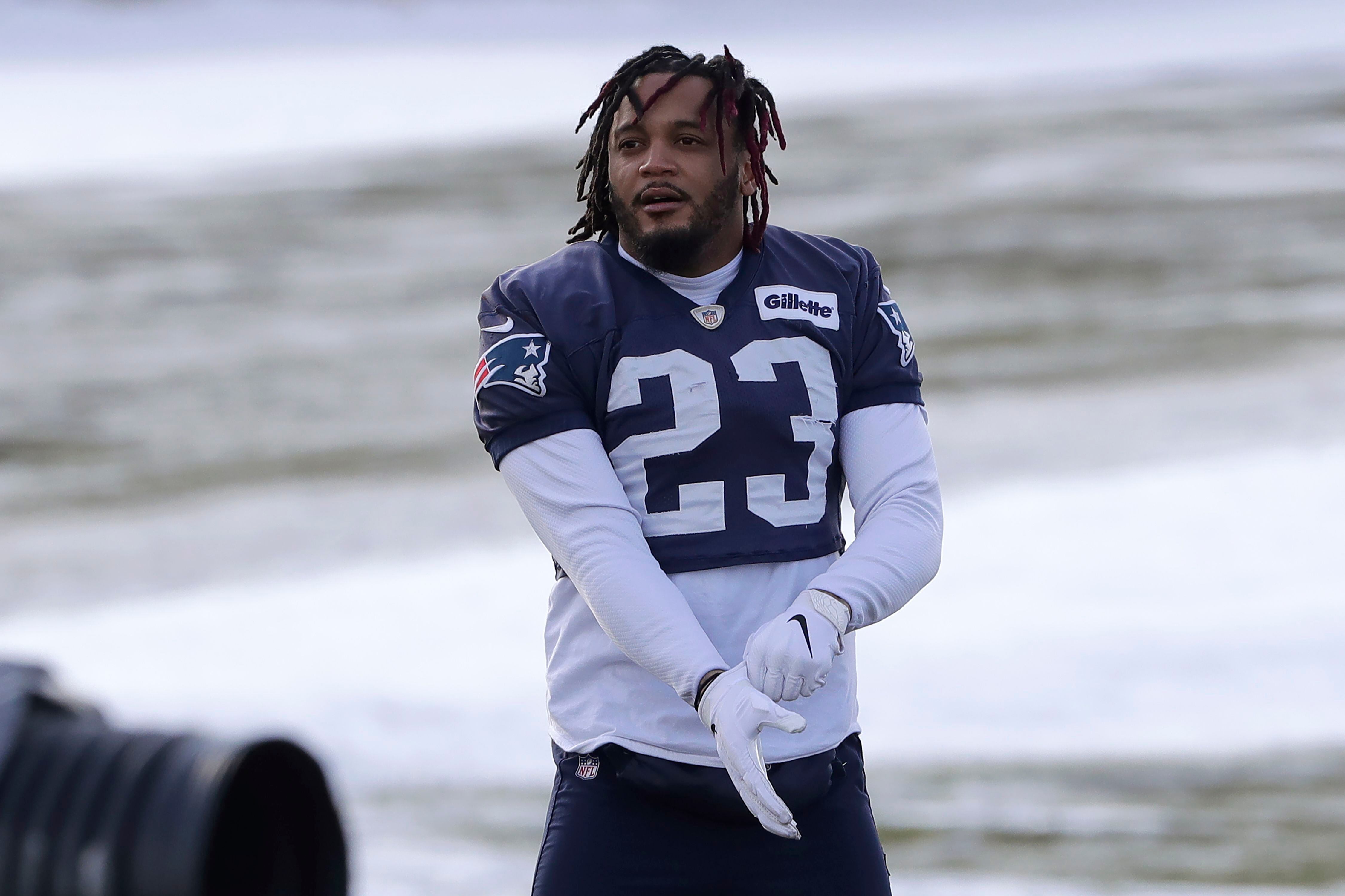 Cancer survivor Brandon Bolden having career year with Patriots