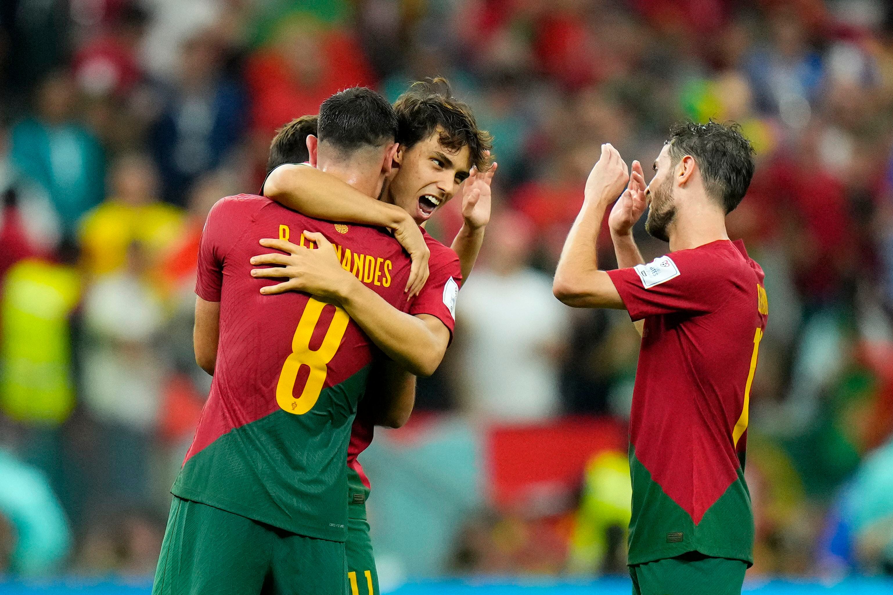 Ronaldo a bystander as Portugal find magic touch at World Cup